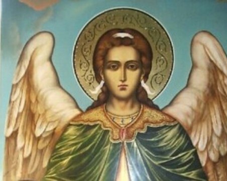 Почитаме един от седемте архангели! Ето кой празнува имен ден