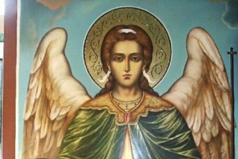 Почитаме един от седемте архангели! Ето кой празнува имен ден