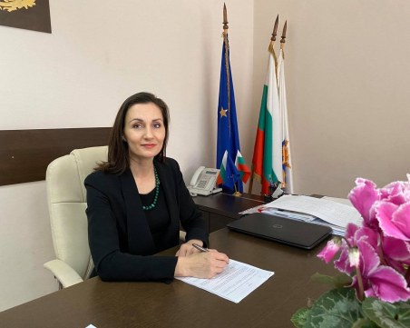 Община Куклен дарява 470 защитни облекла  на медици