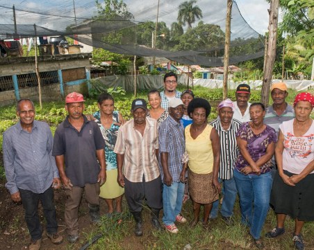 Да се завърнеш от мисия и да не можеш да прегърнеш майка си