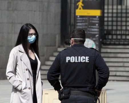 Започва тестването на 1000 души, обявиха най-засегнатата възрастова група