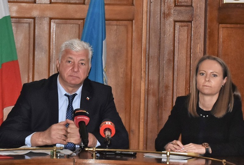 92 акта днес в Пловдив за неспазване на мерките срещу заразата