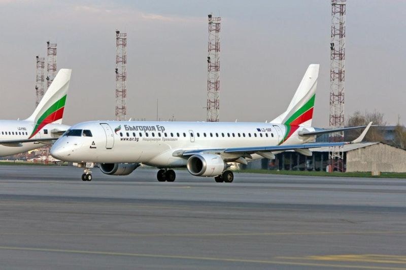 Специални полети връщат българи от Испания и Обединените арабски емирства