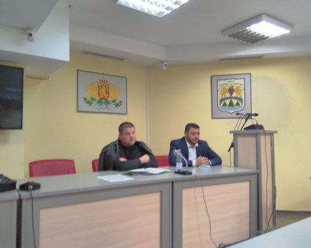 70 доброволци се включват в борбата с COVID -19 в община