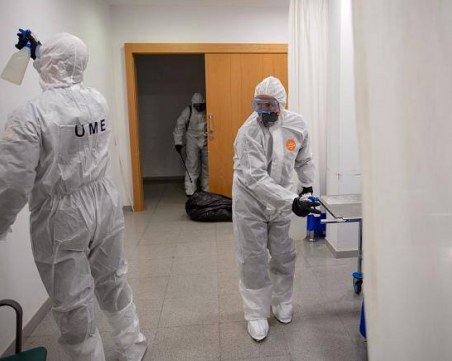 Испания с нов черен рекорд, окуражаващи новини от Италия