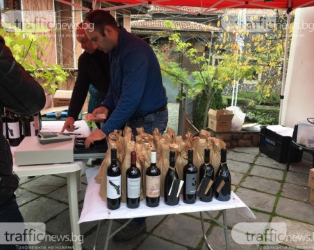 Отлагат фестивала 