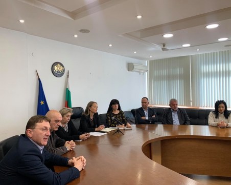 Отворено писмо от Медицинския специализиран щаб към Областния кризисен щаб