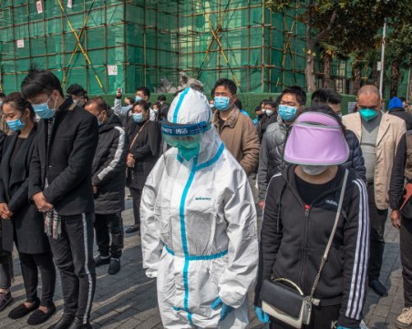 Днес в Китай е ден на национален траур
