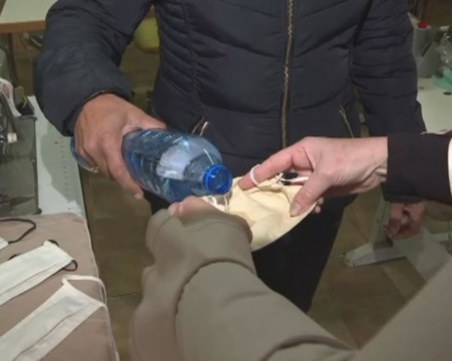 Предпазват ли ни текстилните маски от коронавируса?