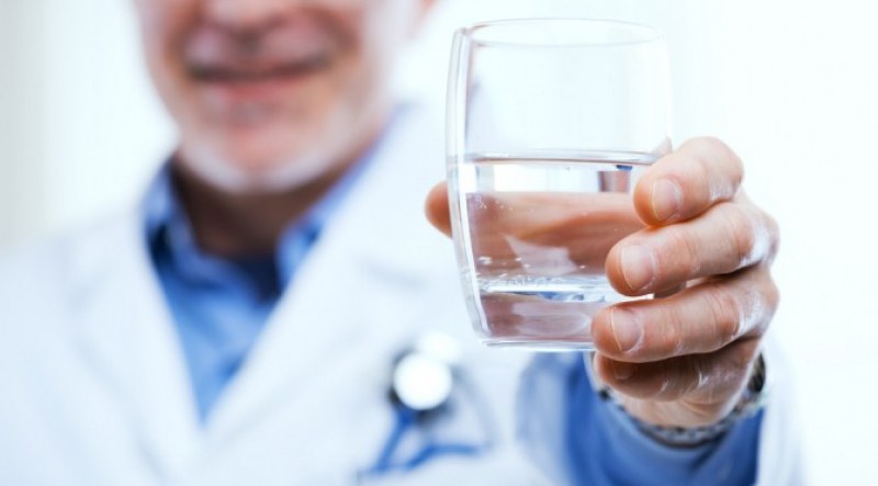 Съвет срещу коронавирус: Пийте повече вода!