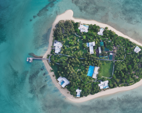 Как богатите се самоизолират от коронавируса