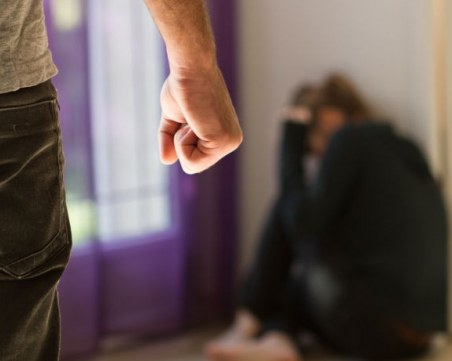 Карантина с часовников механизъм: Тези хора умряха заради опасността в дома им