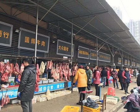 Нова теория: Коронавирусът отдавна ходи по хората