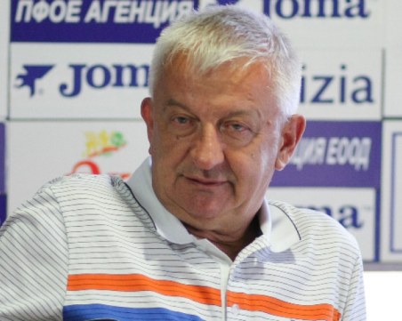 Крушарски: Искаме край на първенството, защото ни устройва