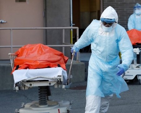 Българка от болница в Ню Йорк: Болните чакат по 5-6 часа, тежките случаи - по 40 часа за хоспитализация