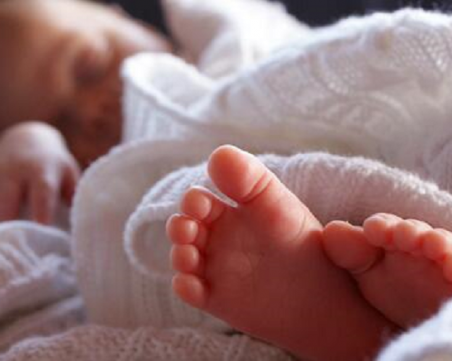 Дете на 1 година със съмнения за коронавирус в Карлово