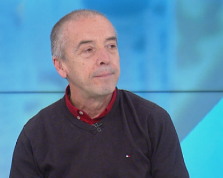 Мангъров: Трябва да се изследват хора за антитела, от статистиката на заболелите няма смисъл