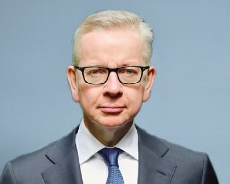 Министър Майкъл Гоув е в самоизолация, негов роднина е със симптоми на COVID-19