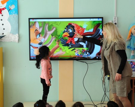 Онлайн обучение представиха в детска градина 