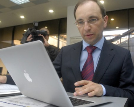 Ексминистърът Василев: Ще има още мерки, нещата няма да спрат до тук