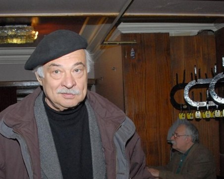 Почина актьорът Вълчо Камарашев