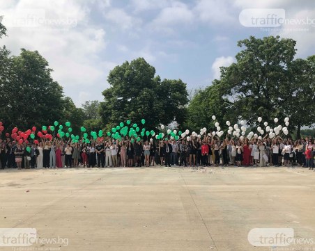 Гимназисти от Пловдив за онлайн обучението: Целодневен тормоз, не можем да станем от компютрите