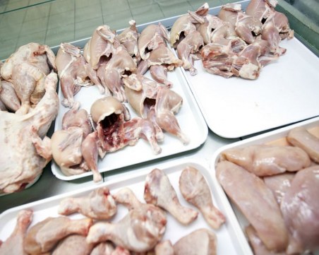 Икономическа полиция конфискува съмнително месо от цех край Пловдив