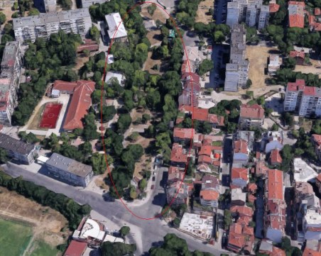 Подготвят тоталния ремонт на основна улица в Кючука, правят и голям парк до нея