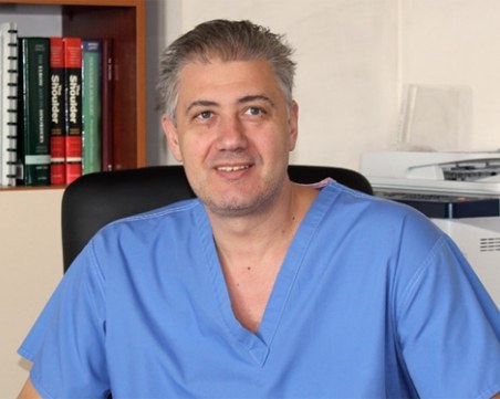 Шефът на Пирогов: Не е време да пием бира, нито да се веселим! Следващите 14 дни ще бъдат критични!