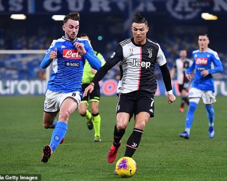 Разбраха се кога да се подновят първенствата, Италия иска по-рано