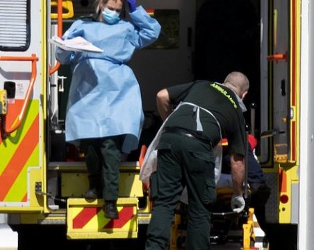 Спад на заразата в Италия и Испания, тревога във Франция