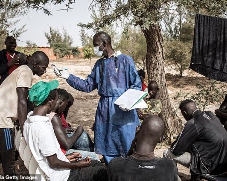 Ако вирусът залее Африка, става страшно за Европа и САЩ