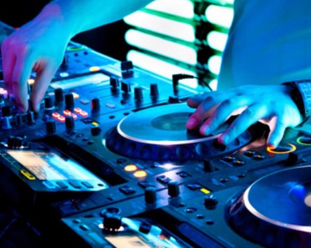 Първият онлайн фестивал в България търси участници