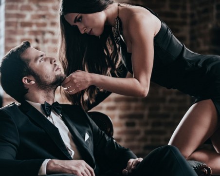 Само за дами: Какво трябва и какво НЕ трябва да правите, за да възбудите мъжа