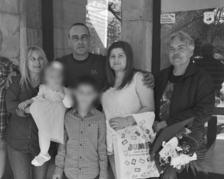 Синовете на починалата от COVID-19 жена в Хисаря: Погребват я без нас, а ние стоим в неведение вкъщи