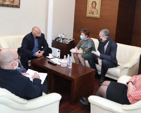 Търговци: Зелените коридори спасиха положението с вноса на стоки у нас