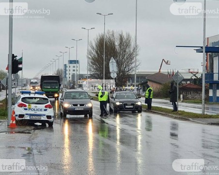 Внимавайте! Проверяват стриктно декларациите от КПП-тата - над 640 души изгоряха