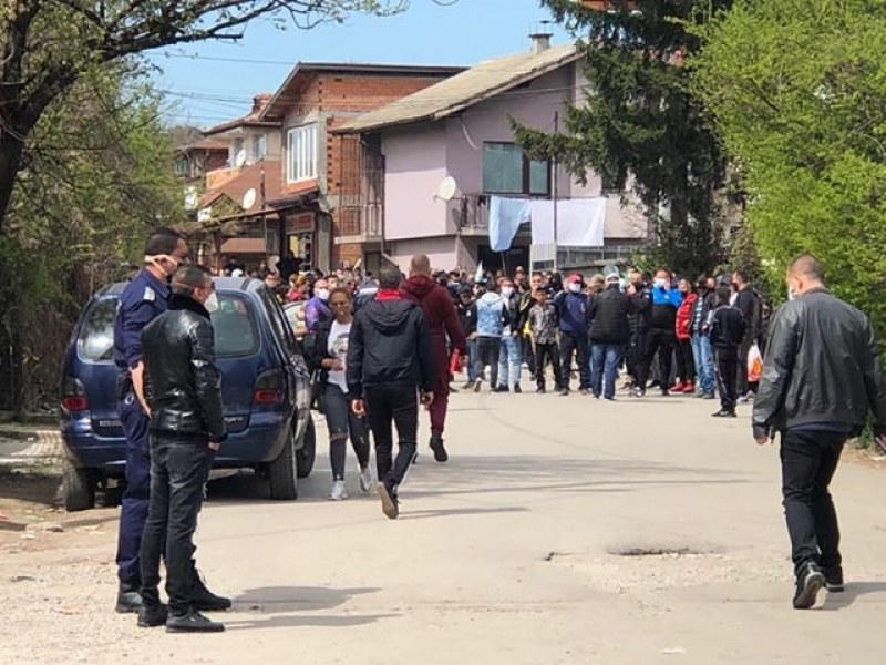 Потушиха ромския протест във Факултета