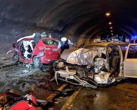 Двама жители на Пловдив загинаха при автомеле в Германия