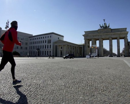 Германия с първи стъпки към нормалния живот! Кои обекти отварят врати?