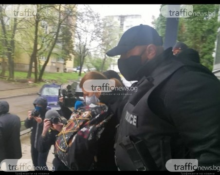Отведоха майката на Кристиан, убил с колата си Милен Цветков, към СДВР