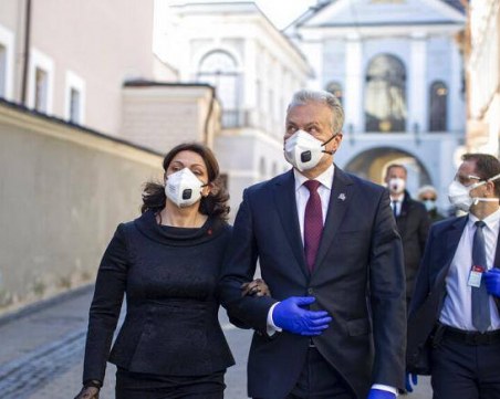 С маска или без? Какъв е режимът за насене в различните държави