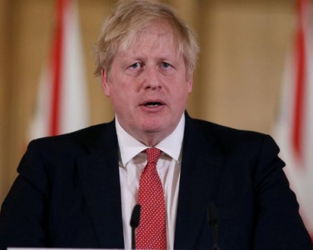 Джонсън е под обстрел, заради реакцията му относно коронавирусната криза