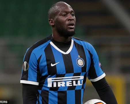 В Интер се скараха на Лукаку за приказките за вируса