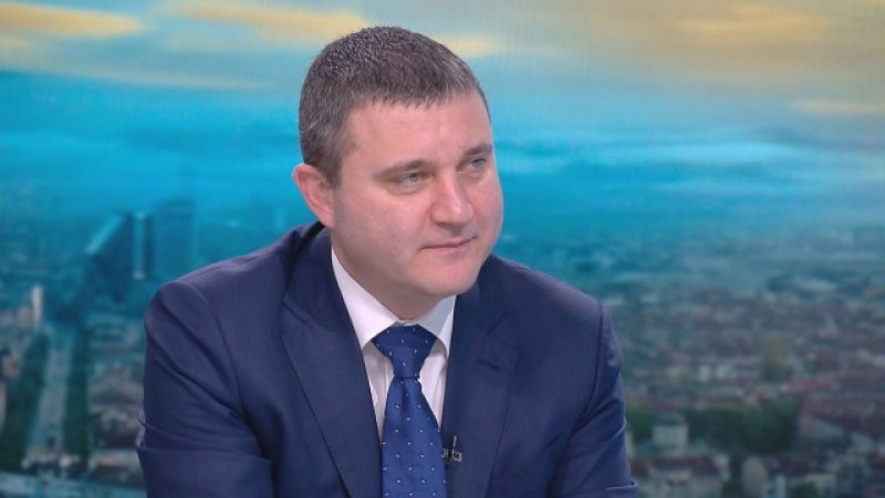 Горанов: Някои карантинни мерки може да останат дълго време