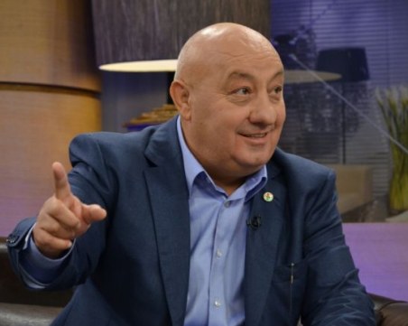 Гергов отвръща на удара: Поведението на депутатите на БСП не е унижение, а самоунижение