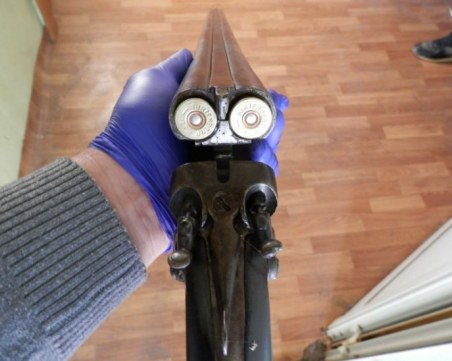 Криминално проявен скри боеприпаси в бивш бригадирски лагер край Асеновград