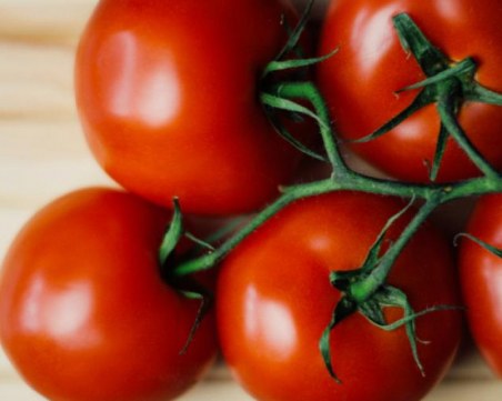 Унищожават 24 тона чушки и домати, пълни с пестициди