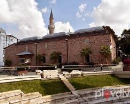 Затварят джамиите в България за Рамазан Байрям