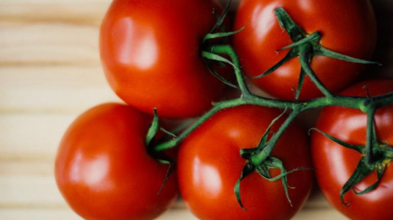 Унищожават 24 тона чушки и домати, пълни с пестициди